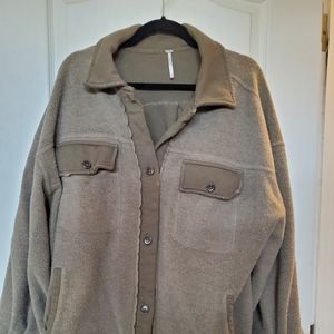 Womens casual shaket